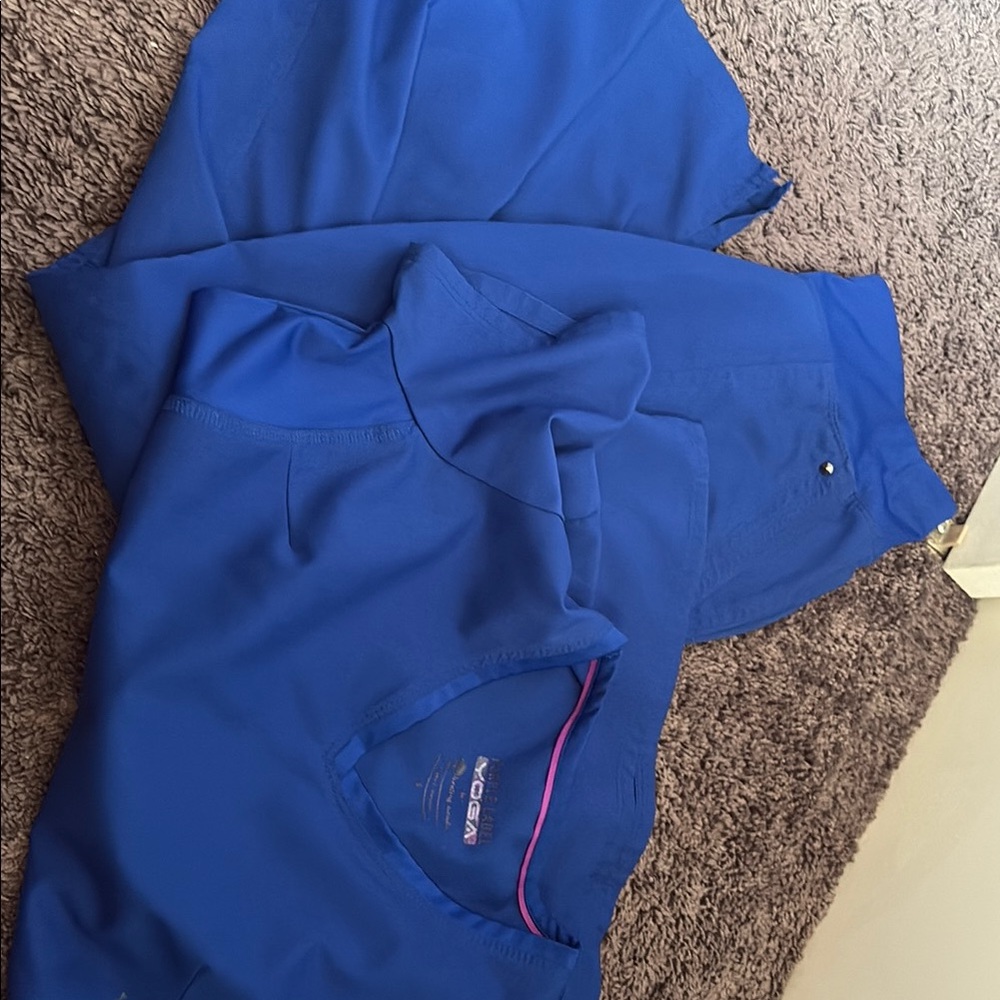 Vega Blue Scrub Set